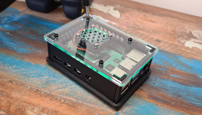 set_up_cooling_case_7