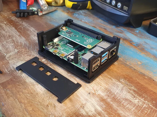tv_hat_case_5